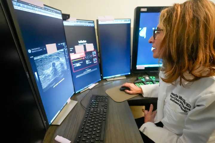 Push to regulate AI in health care gains steam in states
