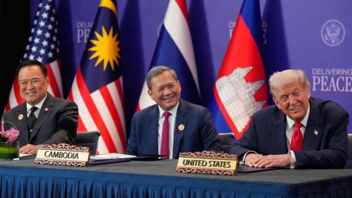 Thai, Cambodia leaders sign expanded ceasefire deal with Trump present