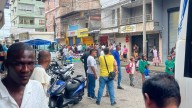 Mineros informales entraron a paro en Quibdó por políticas mineras del Gobierno: bloquearon vía a Medellín