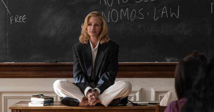 This #MeToo melodrama isn't great, but Julia Roberts' performance is