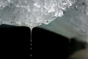 Swiss glaciers shrank by a quarter in past decade: study