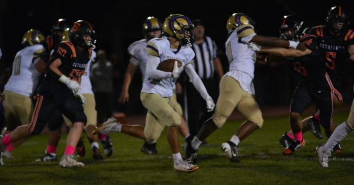 Amsterdam football vs. Bethlehem, four photos