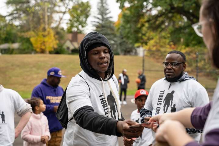 Inaugural Dad Stroll in Flint celebrates all things fatherhood