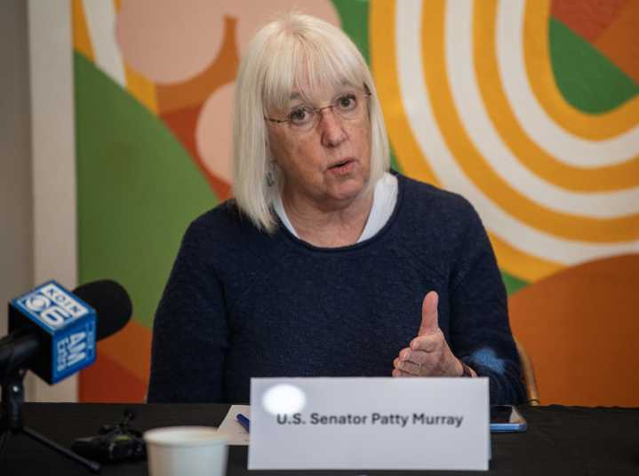 Murray puts spotlight on Idaho as shutdown fight over health care drags on