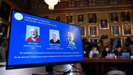 John Clark, Michel H. Devoret y John M. Martinis, Premios Nobel de Física 2025 por sus avances en mecánica cuántica