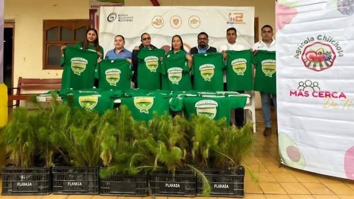Campaña “Adopta un árbol, regala vida” impulsa reforestación en Chilchota