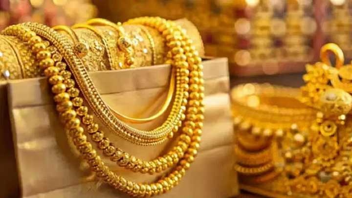 Gold Price Today in Hyderabad Hikes on October 14