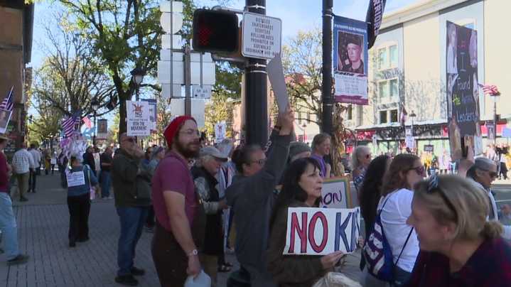 "No Kings" protests continue, this time in Monroe County
