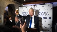 Wilders lidera los sondeos en las elecciones de Países Bajos