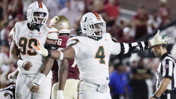 Miami’s Rueben Bain Jr. hears the praise. Here’s how he’s blocking it out