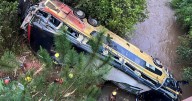 Tragedia en Argentina: nueve muertos y 29 heridos tras la caída de un autobús desde un puente