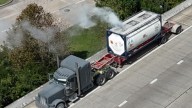 Highway 146, Spur 330 reopened after tanker leak forces closure, Baytown city officials say