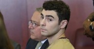 Mangione seeks dismissal of death penalty charge