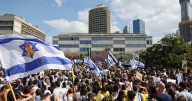 La entrega de los rehenes por parte de Hamás, en imágenes