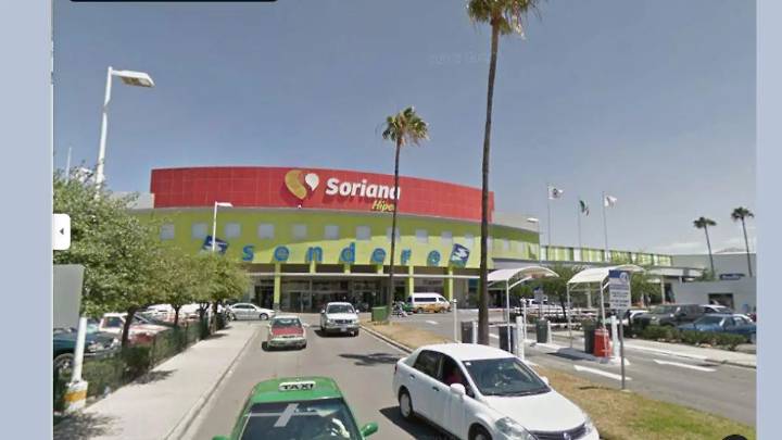 Hombres armados asaltaron a un cuentahabiente en Plaza Sendero