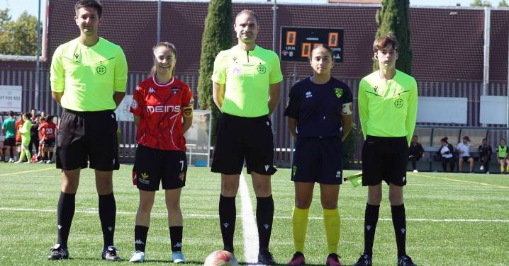 El Salamanca Fútbol Femenino se enfrenta al Capiscol en el Municipal Vicente del Bosque