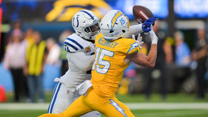 Colts' defense, Zaire Franklin game plan for Steelers' Aaron Rodgers