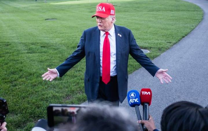 Mass layoffs Trump is threatening in shutdown fight may be illegal