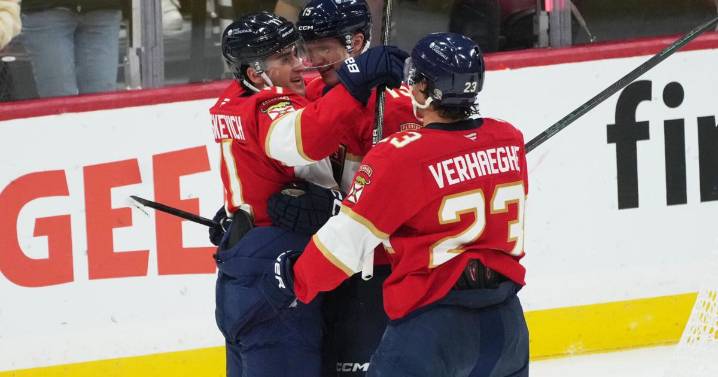 Panthers beat Senators to remain unbeaten, roll to 6