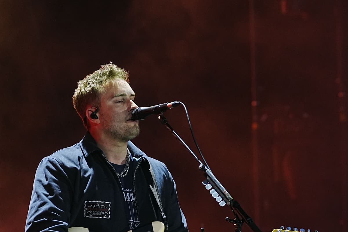 Sam Fender crowned winner of Mercury Prize 2025