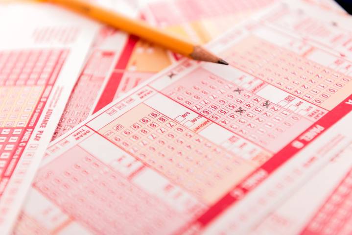 Man Thought He Won Small Lottery Prize, but It Was Actually 6