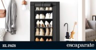El zapatero que arrasa en Amazon es de tela, tiene múltiples niveles y cubierta protectora