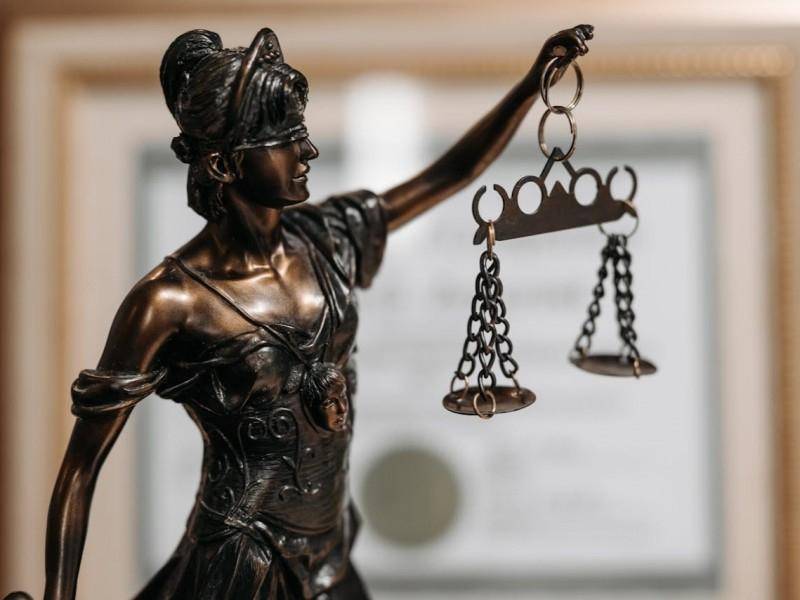A la justicia no le importan los derechos de las víctimas, pero tampoco del acusado