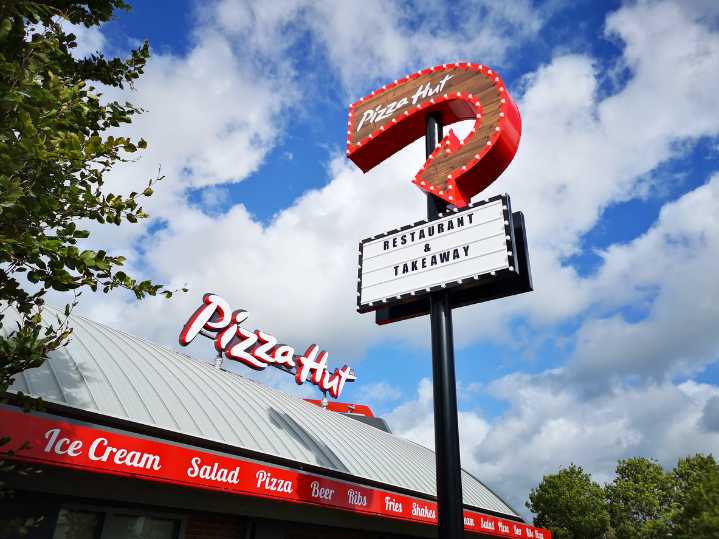 What is the point of Pizza Hut?