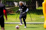 Navas completa plantilla de Costa Rica que se entrena para crucial partido contra Honduras