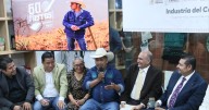 Mezcal poblano suma 18 medallas en concurso mundial y se coloca en la élite global
