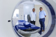 Ministro Cuno visita el Hospital Hipólito Unanue para fortalecer la acción intersectorial del Gobierno