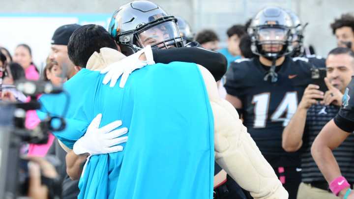 Socorro ISD football game hosts military family homecoming