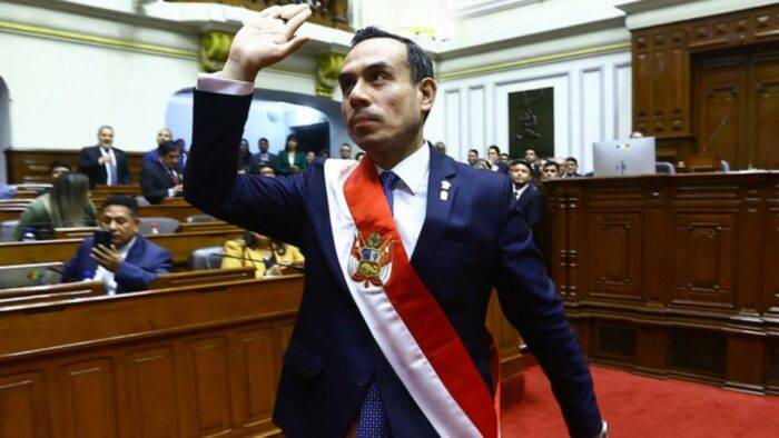 José Jerí asume como Presidente de Perú tras destitución de Dina Boluarte