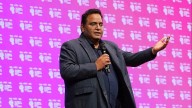 'Haar Kar Jeetne Wale Ko Entrepreneur Kehte Hai’: Paytm's Vijay Shekhar Sharma Reimagines SRK’s Iconic Line