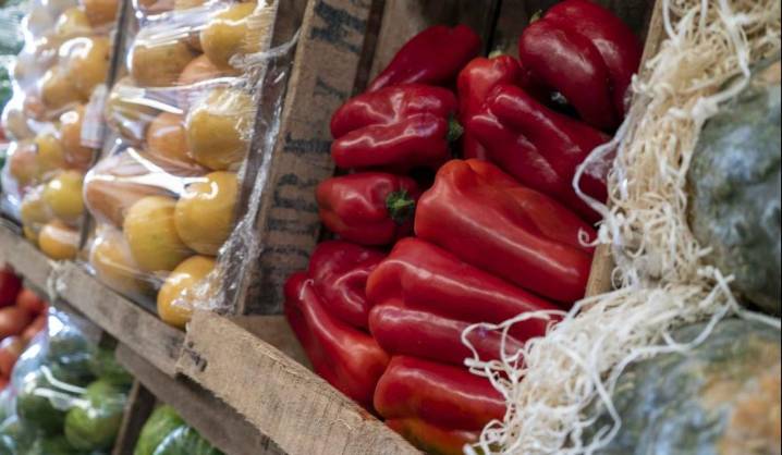 Precios de frutas y verduras en el Mercado San Miguel: Cuáles subieron y cuáles bajaron