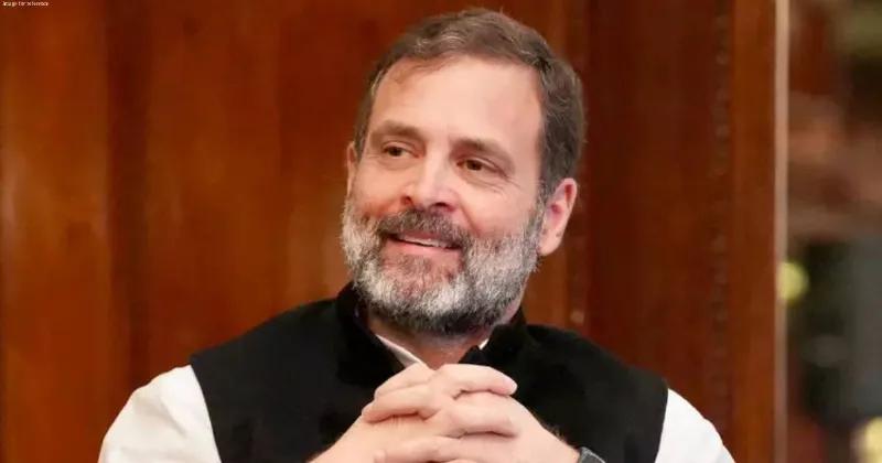 May India be illuminated by the lamps of happiness: Rahul Gandhi