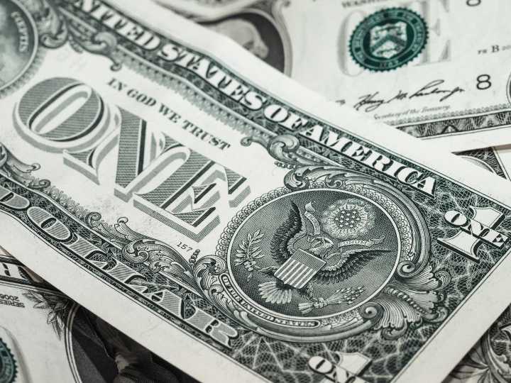 Report: Despite Strides, State's Latinas Face Economic Disparity