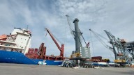 PortCastelló demuestra en Amberes su potencial en el manejo de cargas especiales