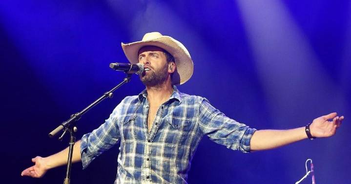 Who’s playing at Fallsview Casino in Niagara Falls in November?