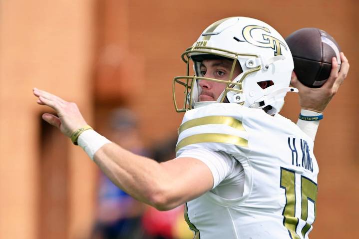 Deadspin | No. 13 Georgia Tech embraces unbeaten record as Virginia Tech visits