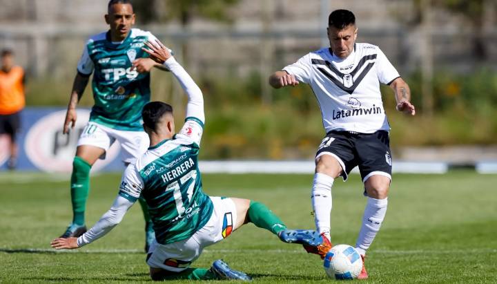 Santiago Wanderers se aleja del liderato tras empatar 1-1 con el Morning en La Pintana