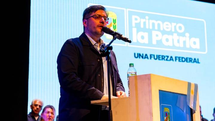 Fuerza Patria exige a la Justicia Electoral revisar la candidatura de Virginia Gallardo en Corrientes