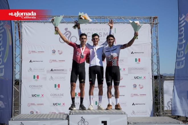 Isaac del Toro se corona bicampeón nacional de ciclismo en Ensenada