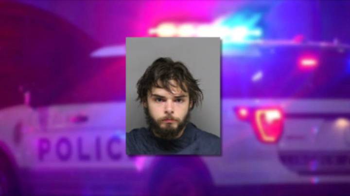 Affidavit: Man stole adult toy after breaking into Romantix in south Lincoln