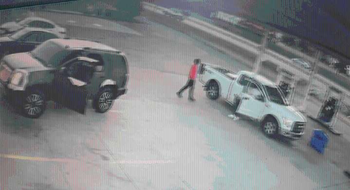Deadly shooting at Indy gas station caught on camera