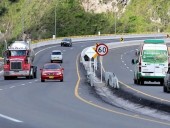 ¿Cuál es la velocidad máxima en carreteras nacionales? Depende del tipo de vehículo: le explicamos