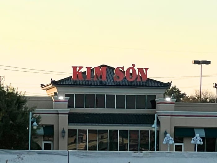 Beloved Houston restaurant Kim Son to permanently close downtown location after 43 years