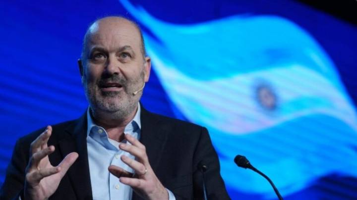 Reforma laboral: el Gobierno aclaró que no habrá extensión de la jornada laboral a 12 horas