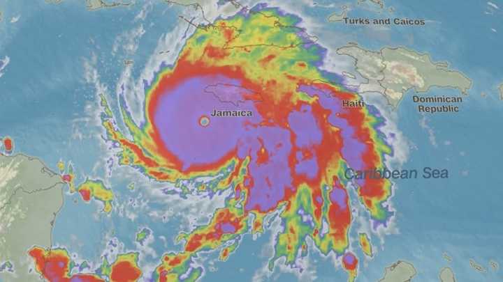 El huracán Melissa alcanzó la categoría 5 y se acerca a Jamaica con fuerza devastadora