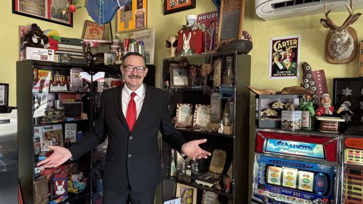 Now you see it: Magician sets up shop in Amarillo